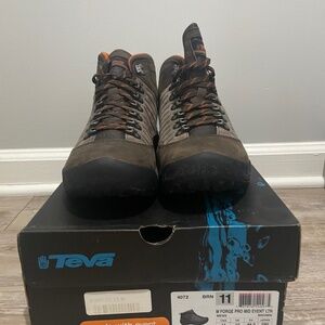 Teva Forge Pro Event - Size 11 (Brown)